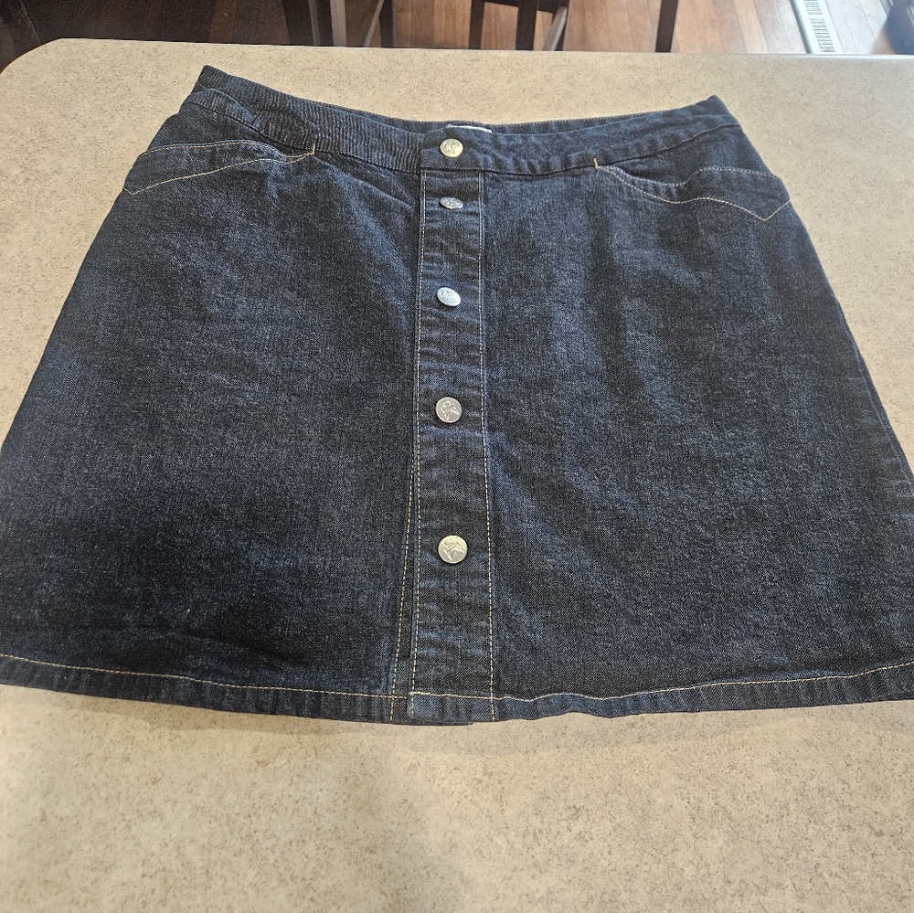Calvin Klein Button Up Blue Jean Miniskirt Sz 12 (17 Inch Waist)